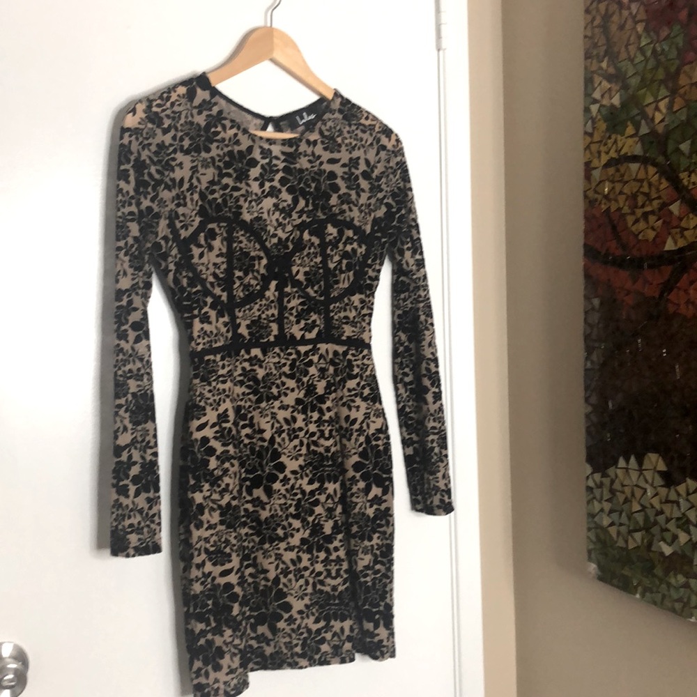 Lulu's Black and Nude Women’s Dress.